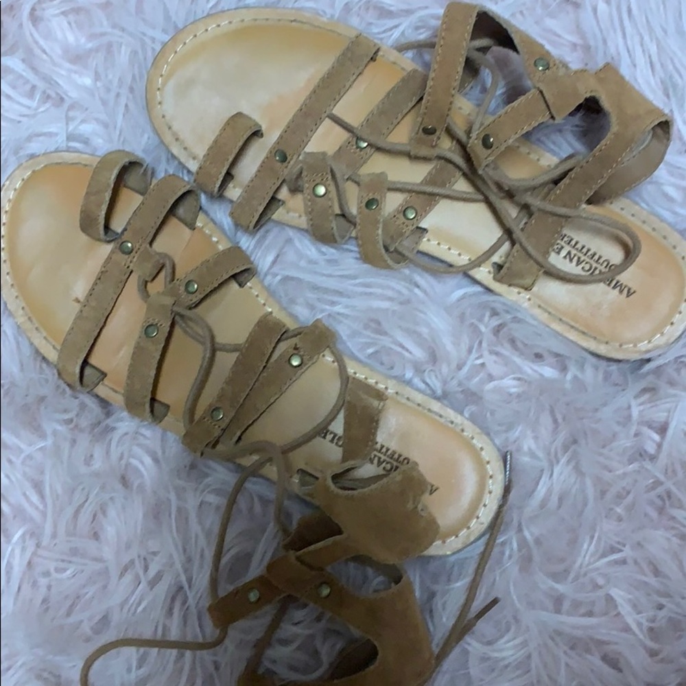 Brown american eagle gladiator sandals